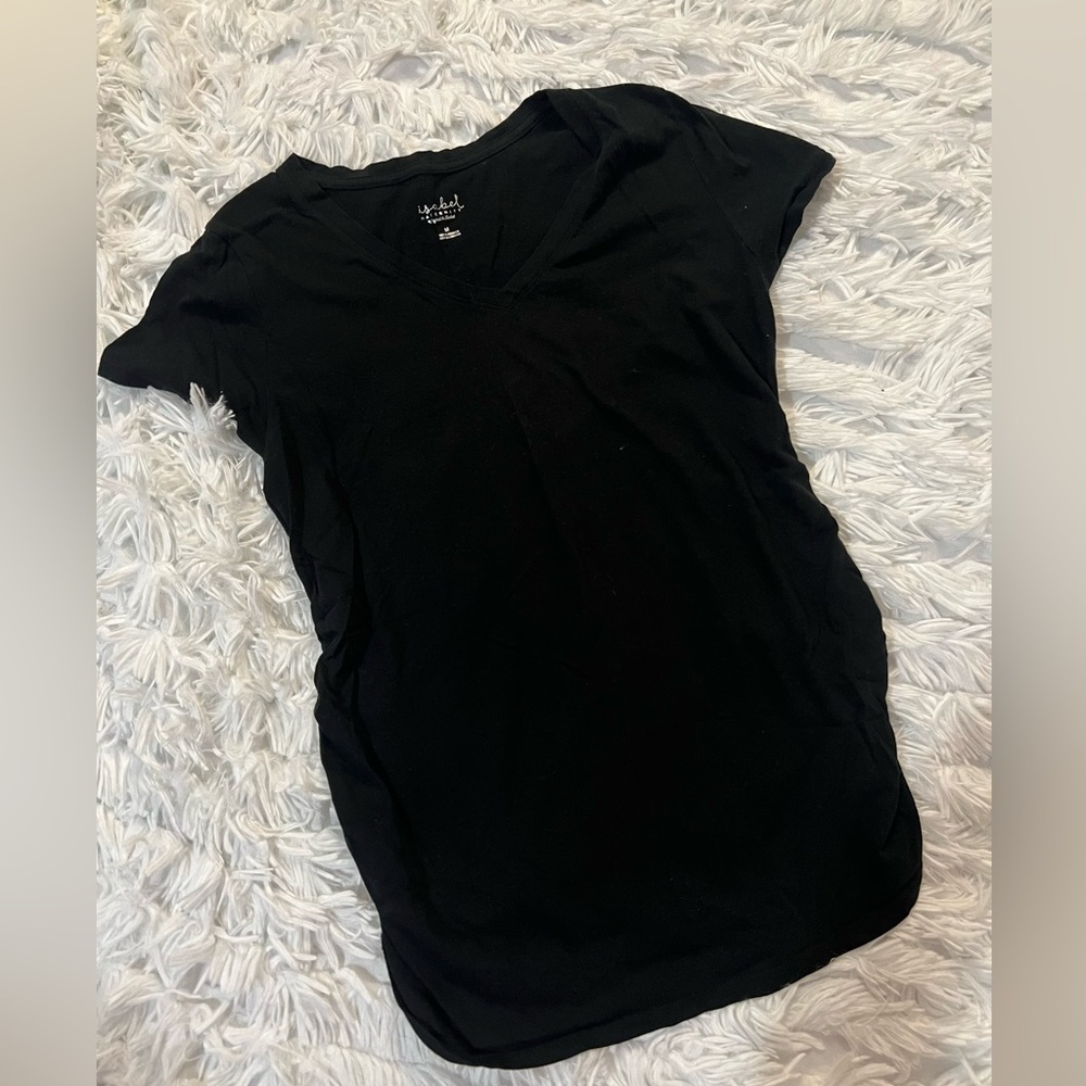 Isabel Maternity V-Neck Shirt - M